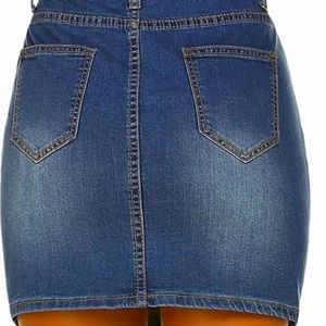 Comfortable stretch jean skirt size 2x